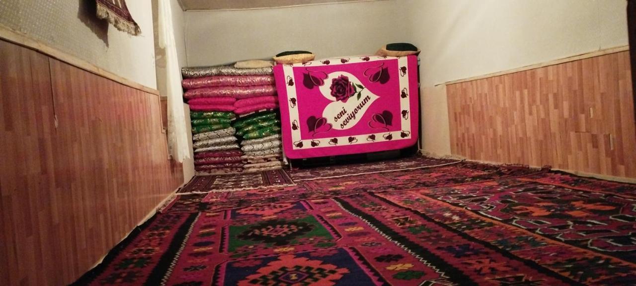 Zaur Guest Hause Hotel Xinaliq Exterior foto