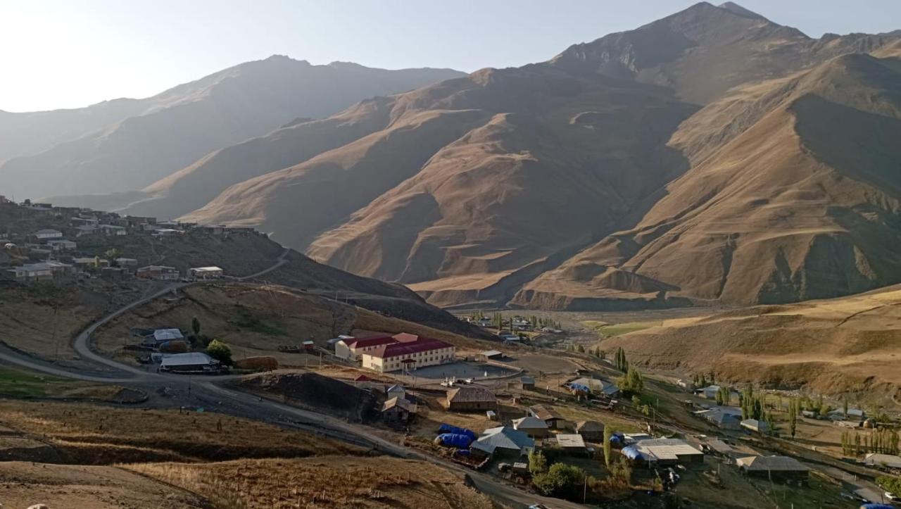 Zaur Guest Hause Hotel Xinaliq Exterior foto